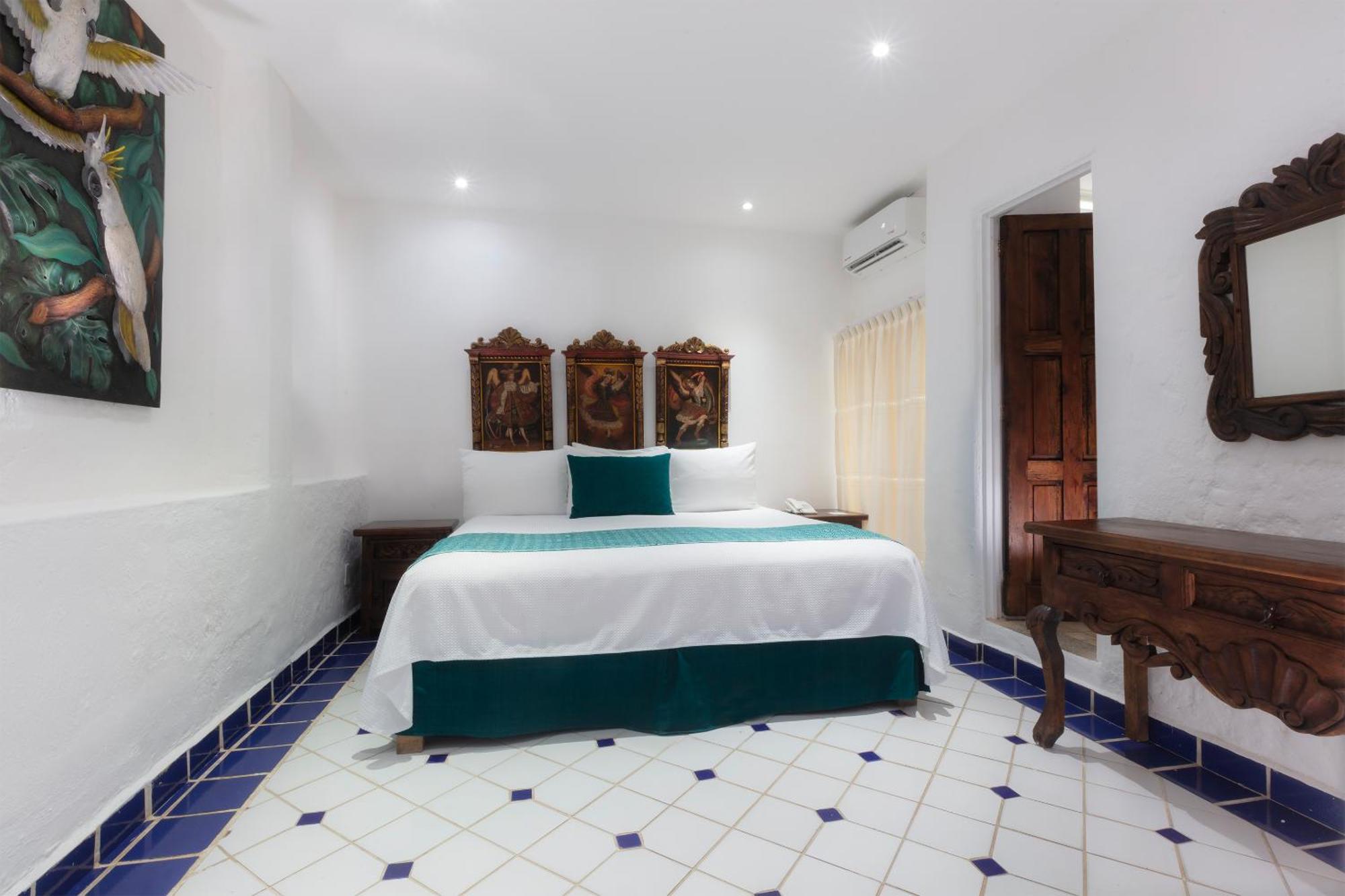Casa Dona Susana (Adults Only) Пуэрто-Вальярта Экстерьер фото