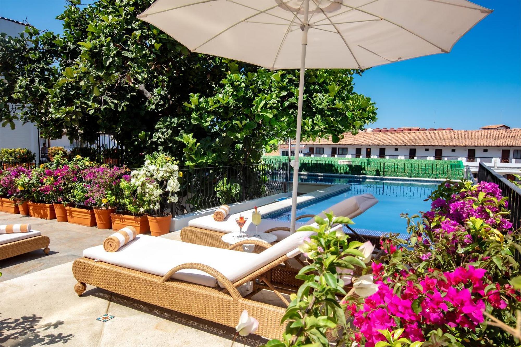 Casa Dona Susana (Adults Only) Пуэрто-Вальярта Экстерьер фото