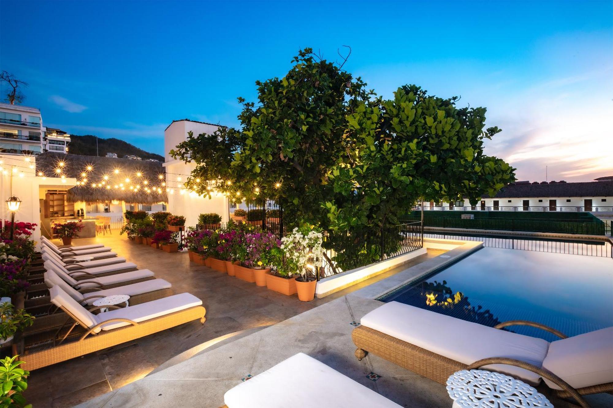 Casa Dona Susana (Adults Only) Пуэрто-Вальярта Экстерьер фото
